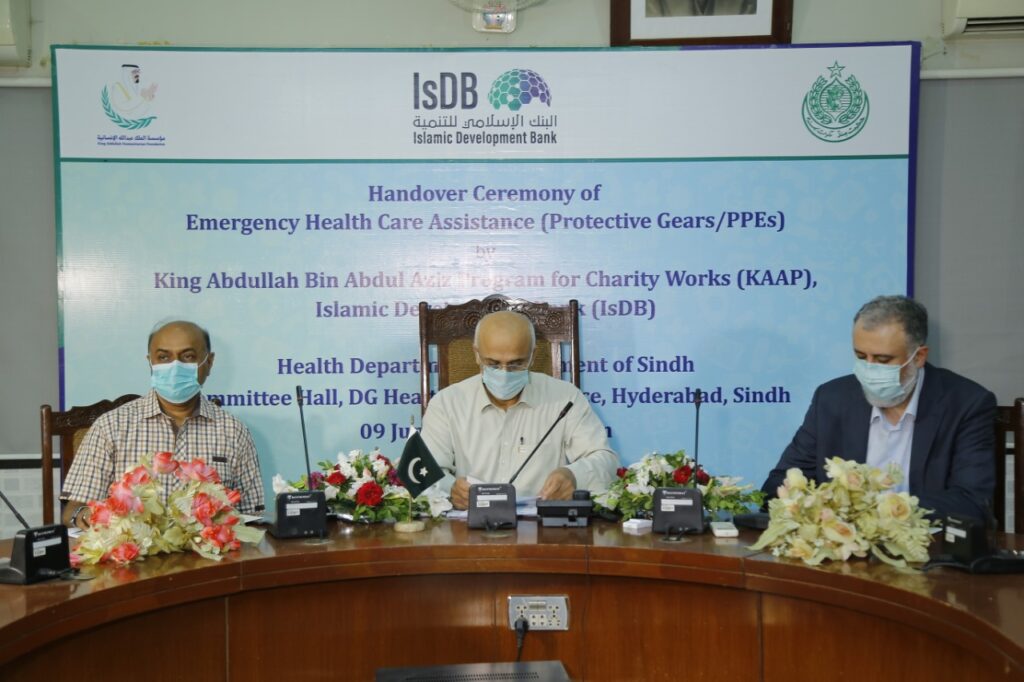 KAAP, IsDB donates Protective Gears for Frontline Health workers to Sindh Health Department worth Rs. 20 Million