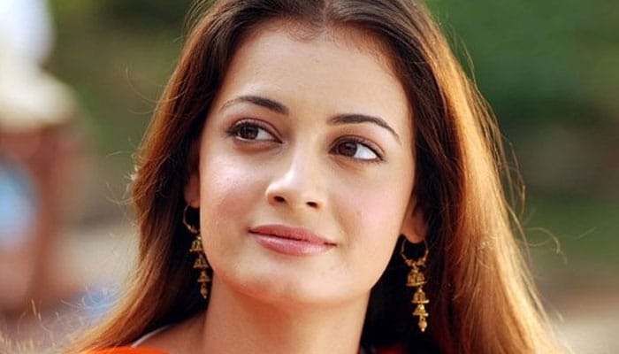 Dia Mirza Biography, Age, Family, Sisters, Wedding, Movies & Net Worth